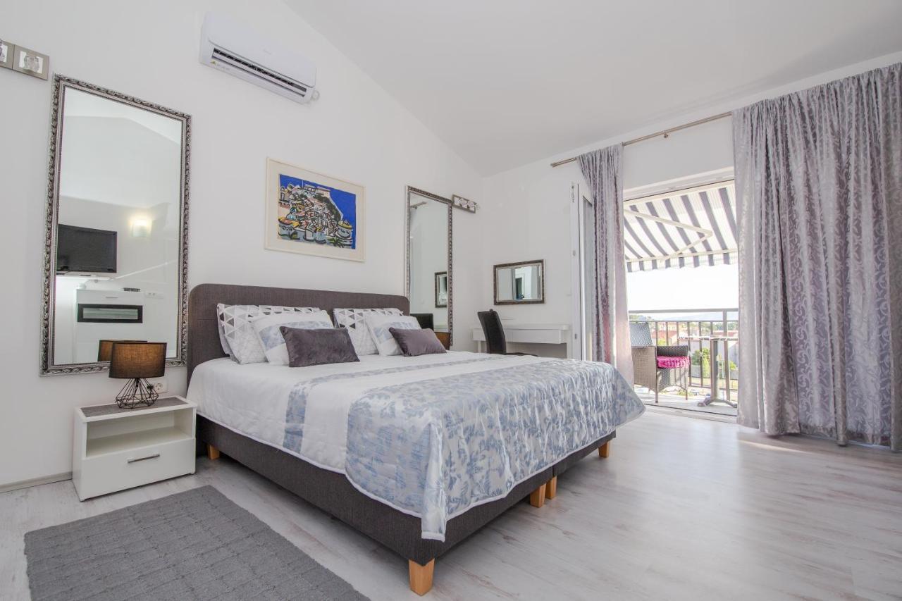 Beautyful Sea View 6 Luxury Studio Danijela Senj  Bagian luar foto
