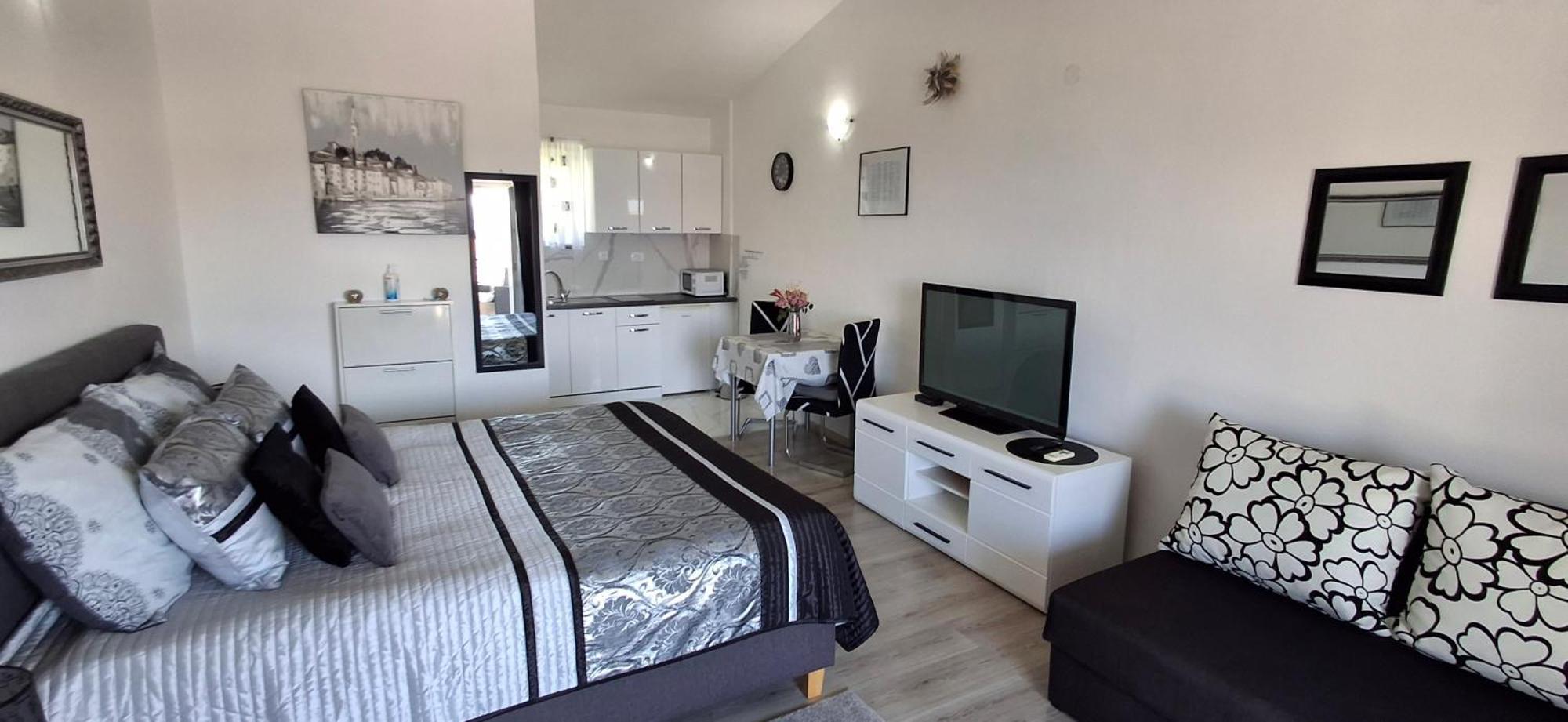 Beautyful Sea View 6 Luxury Studio Danijela Senj  Bagian luar foto